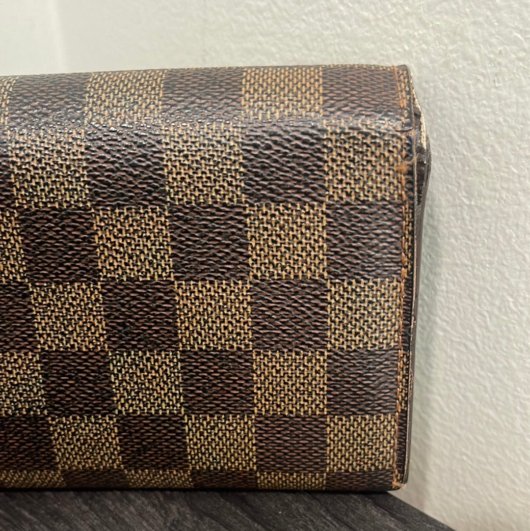 SOLD! Louis Vuitton Damier Wallet