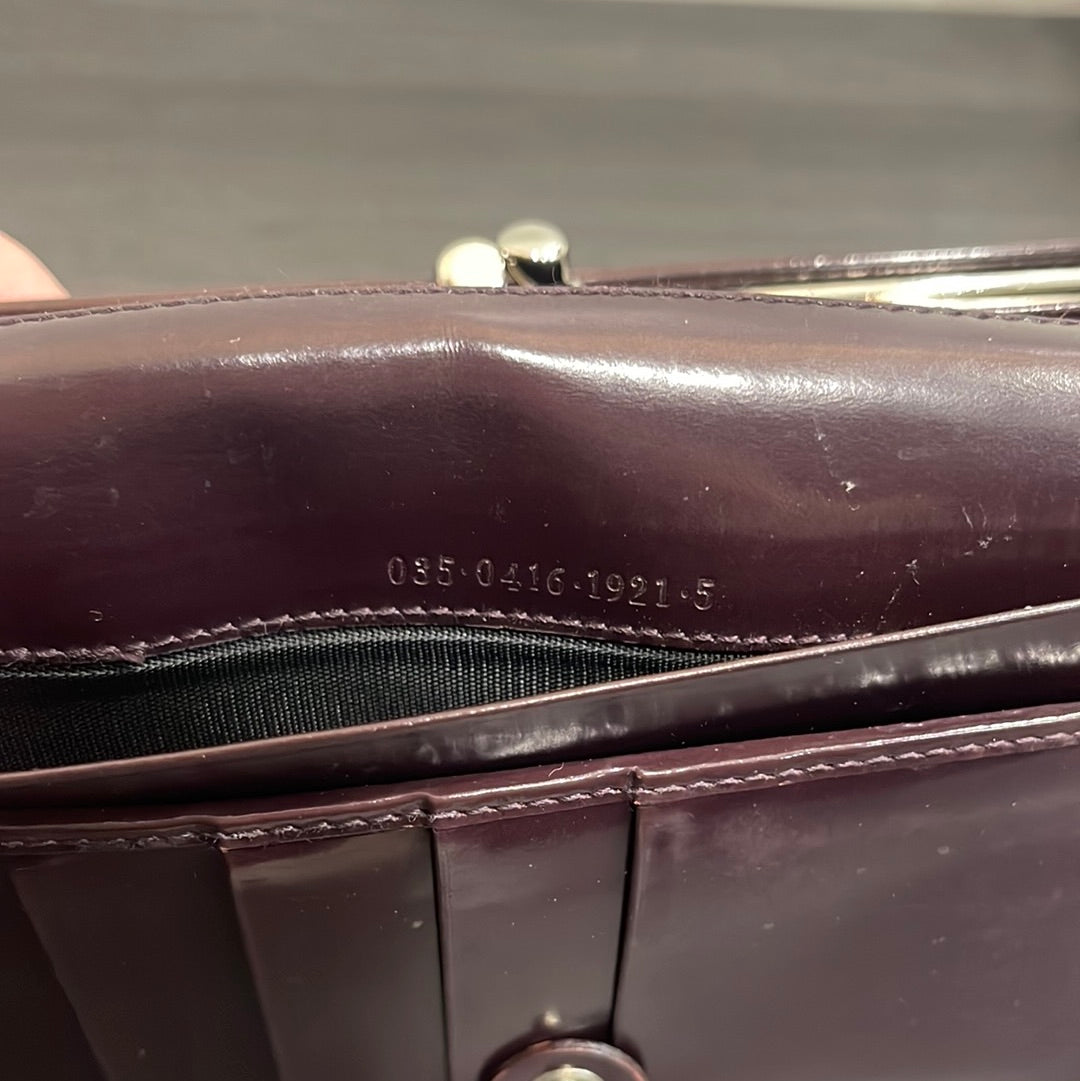 SOLD! Gucci Leather Wallet