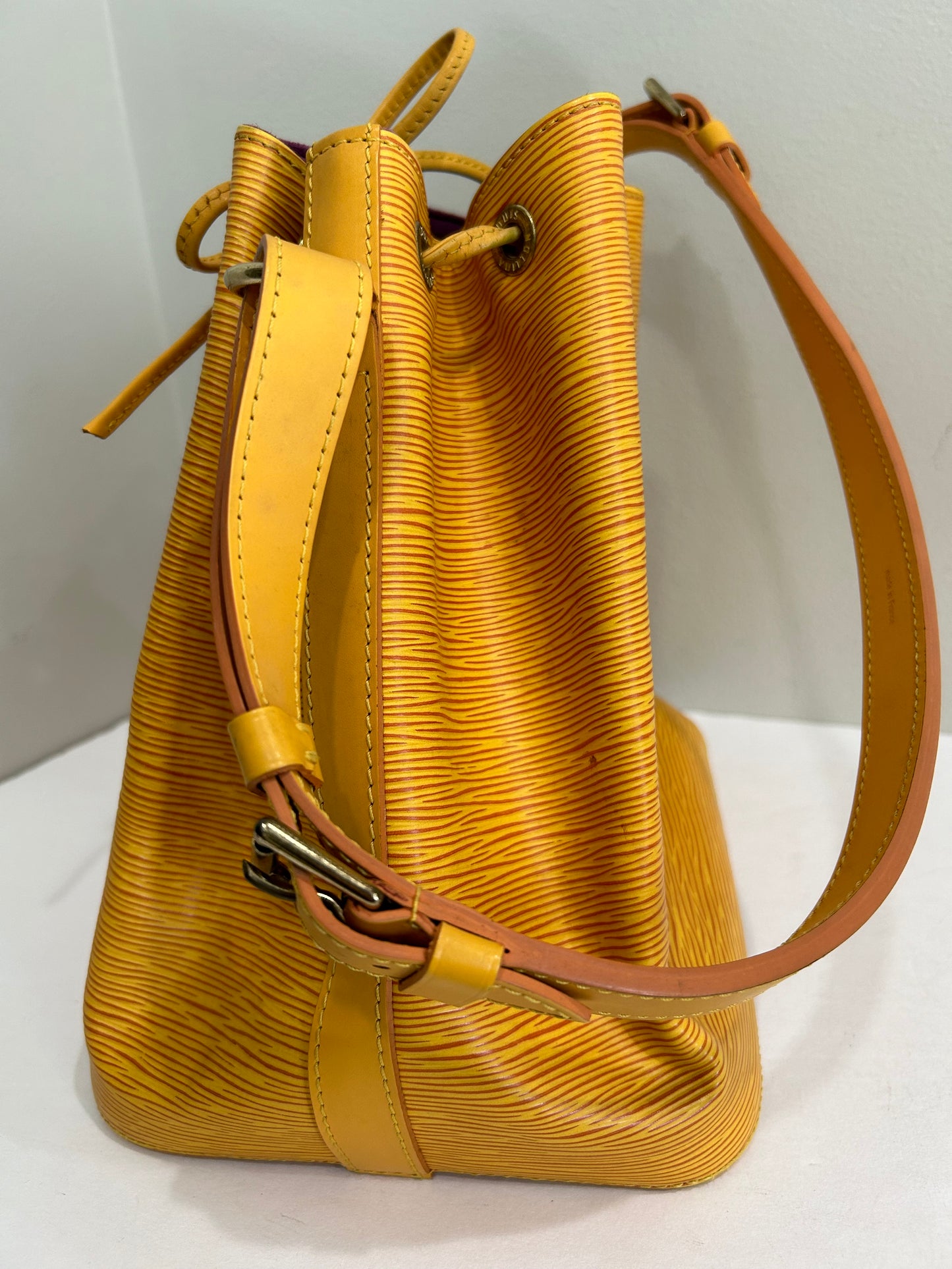 Louis Vuitton Epi Petit Noe