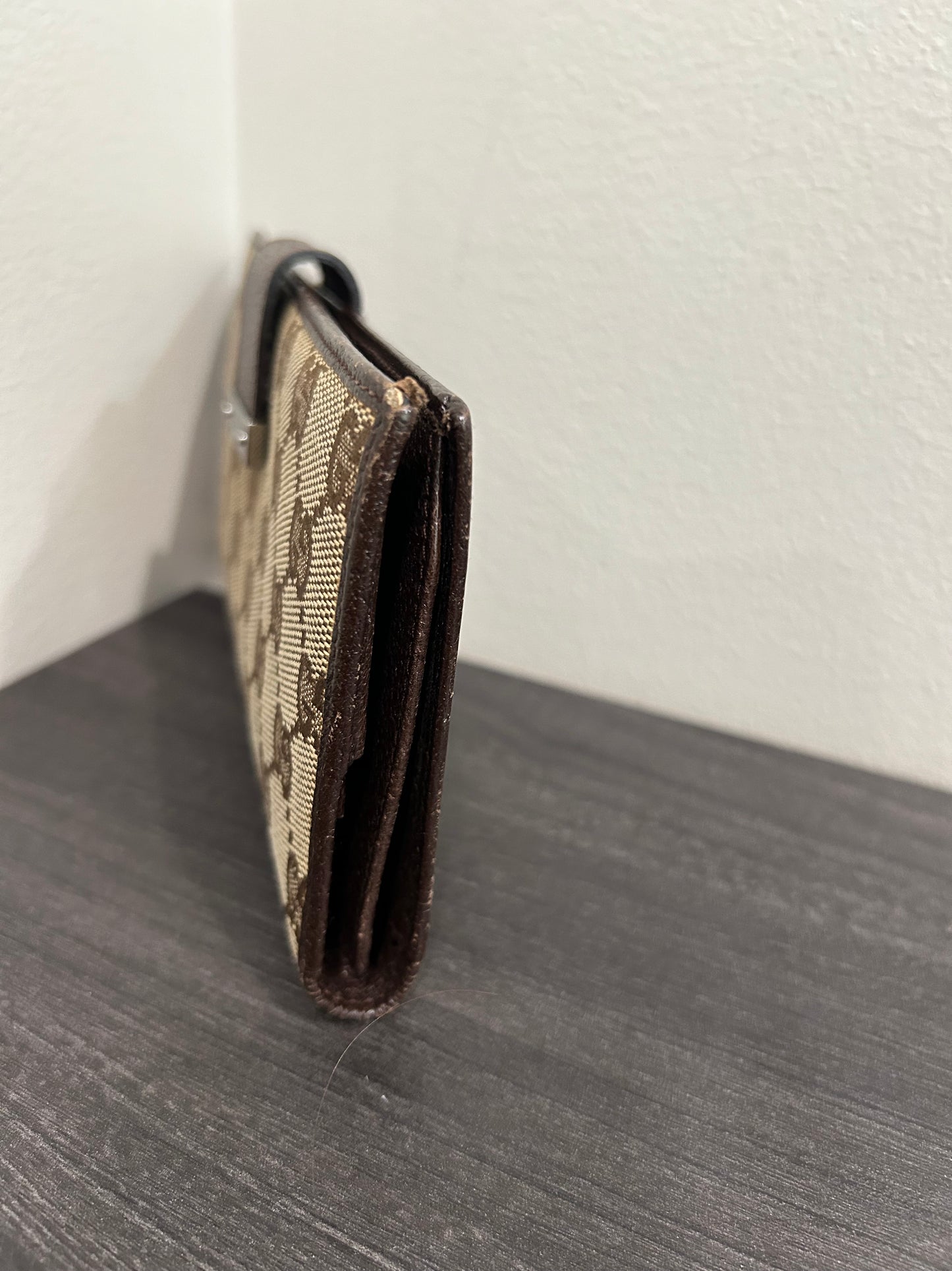 SOLD! Gucci GG Wallet