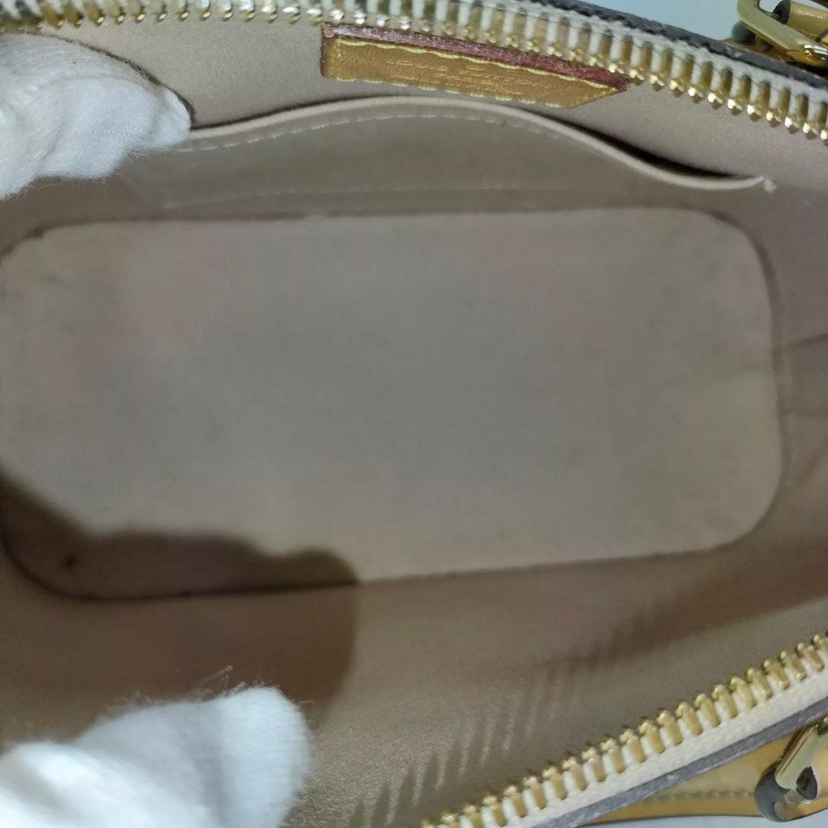 Louis Vuitton Vernis Alma BB
