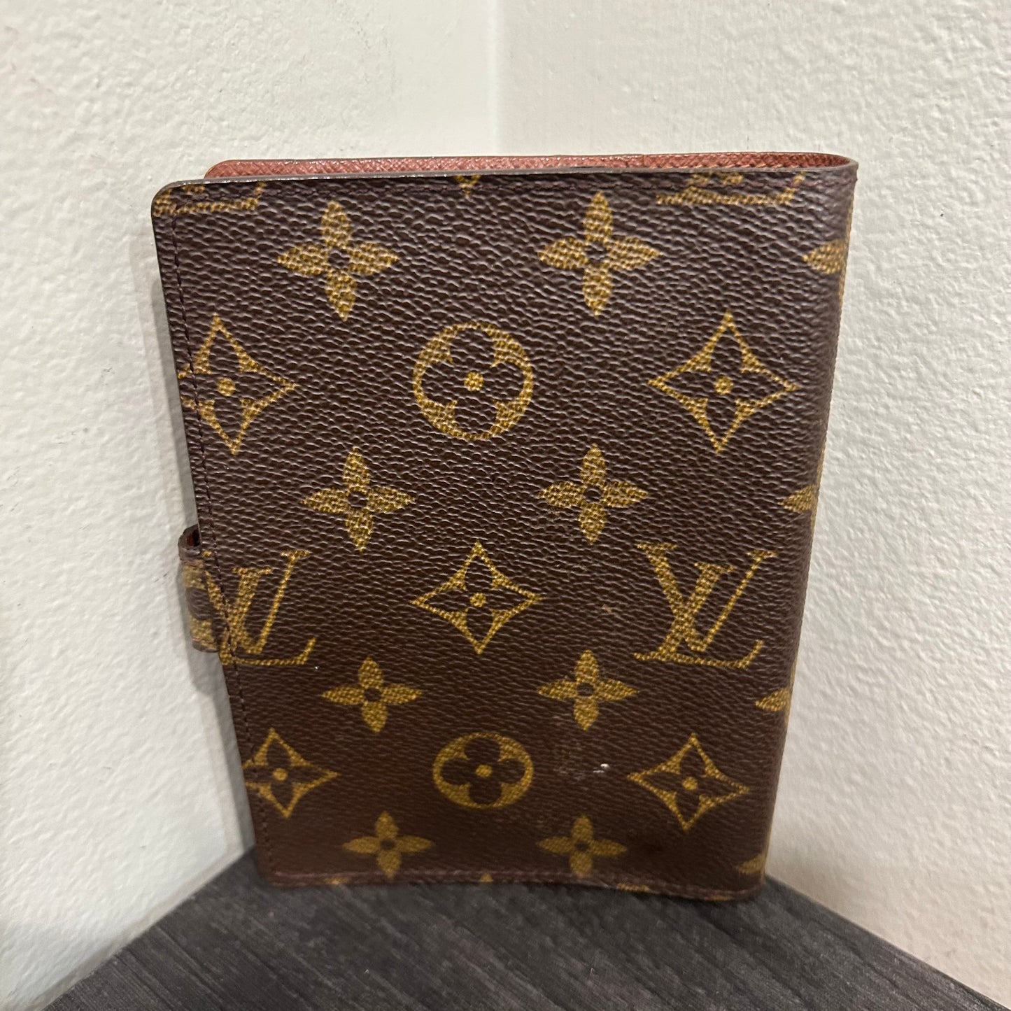 1010 LOUIS VUITTON Agenda PM MSRP $505