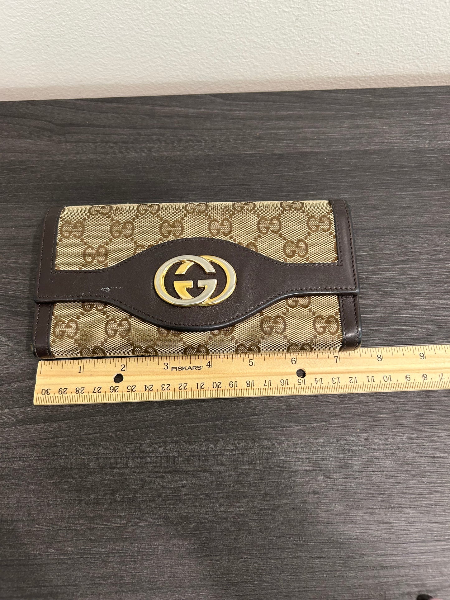SOLD! Gucci GG Wallet NEEDS REPAIR