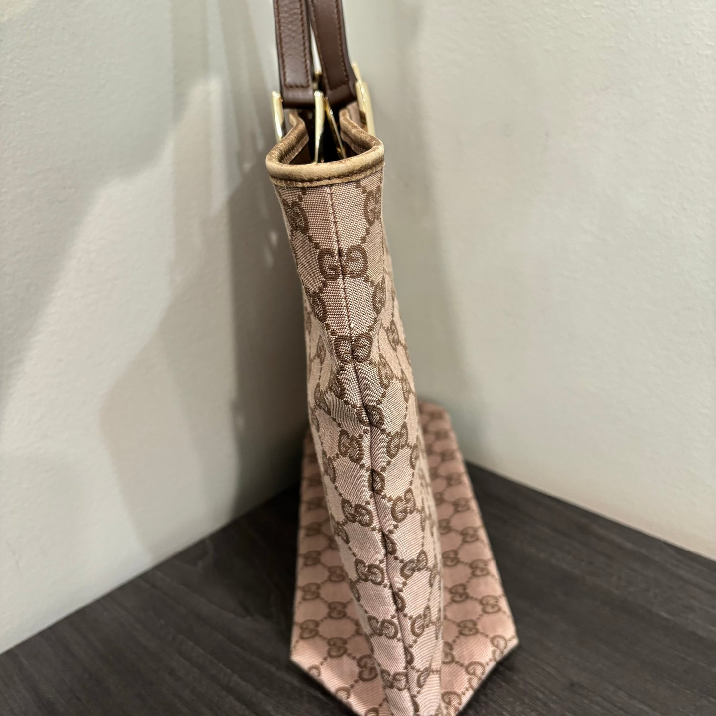 #324 GUCCI Tote