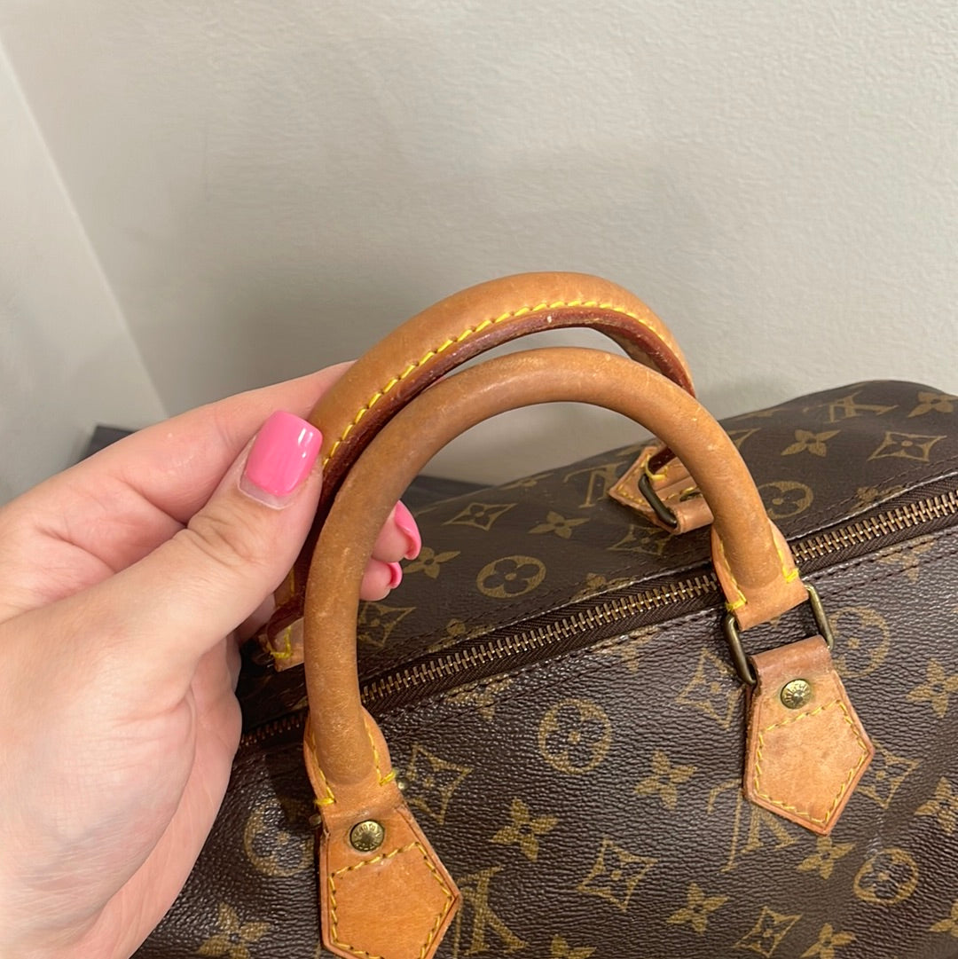 SOLD! Louis Vuitton Speedy 30
