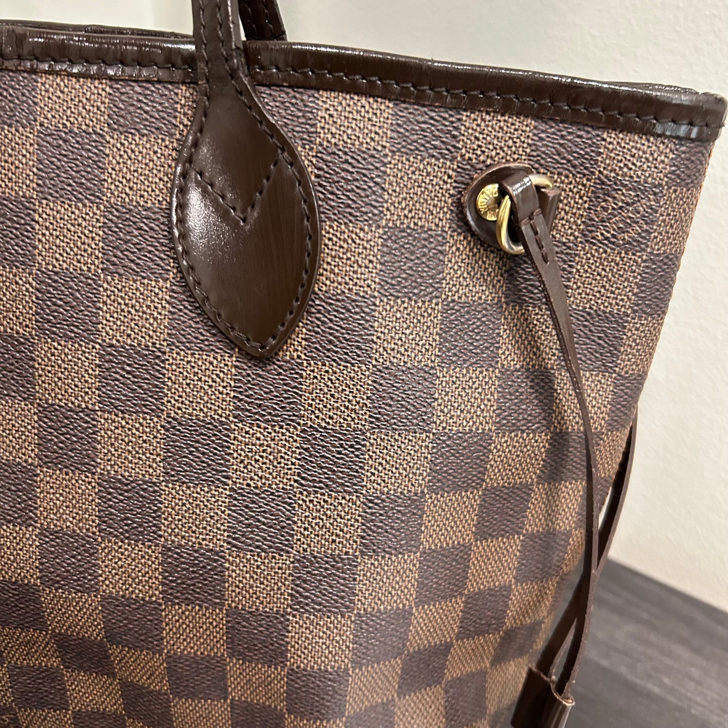 Louis Vuitton Damier Neverfull PM