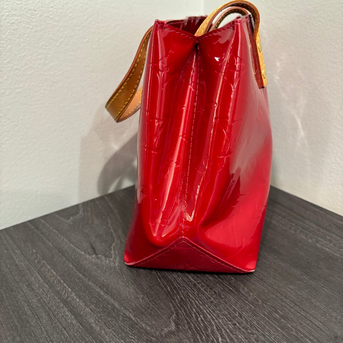 24 HOUR FLASH SALE #303 LOUIS VUITTON Reade Vernis PM
