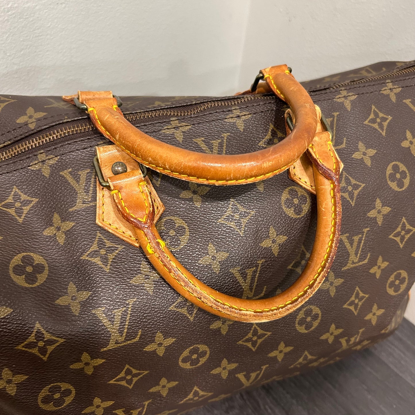 #204 LOUIS VUITTON Speedy 40