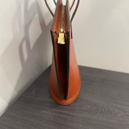 #305 LOUIS VUITTON Epi Saint Jacques PM