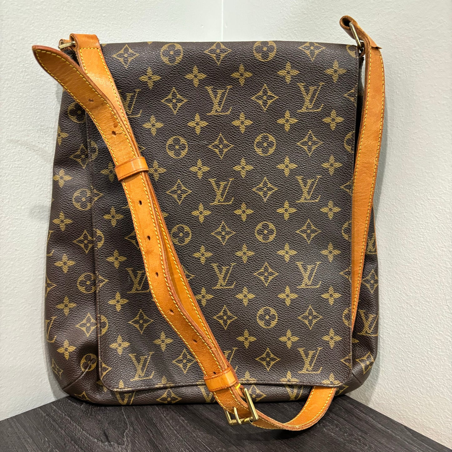 #316 LOUIS VUITTON Musette