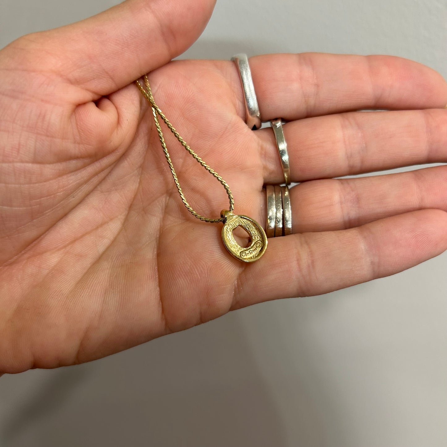 1047 DIOR Pendant Necklace