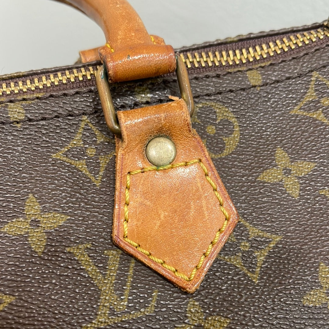 SOLD! Louis Vuitton Monogram Speedy 30