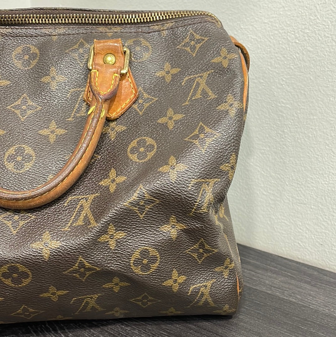 SOLD! Louis Vuitton Monogram Speedy 30