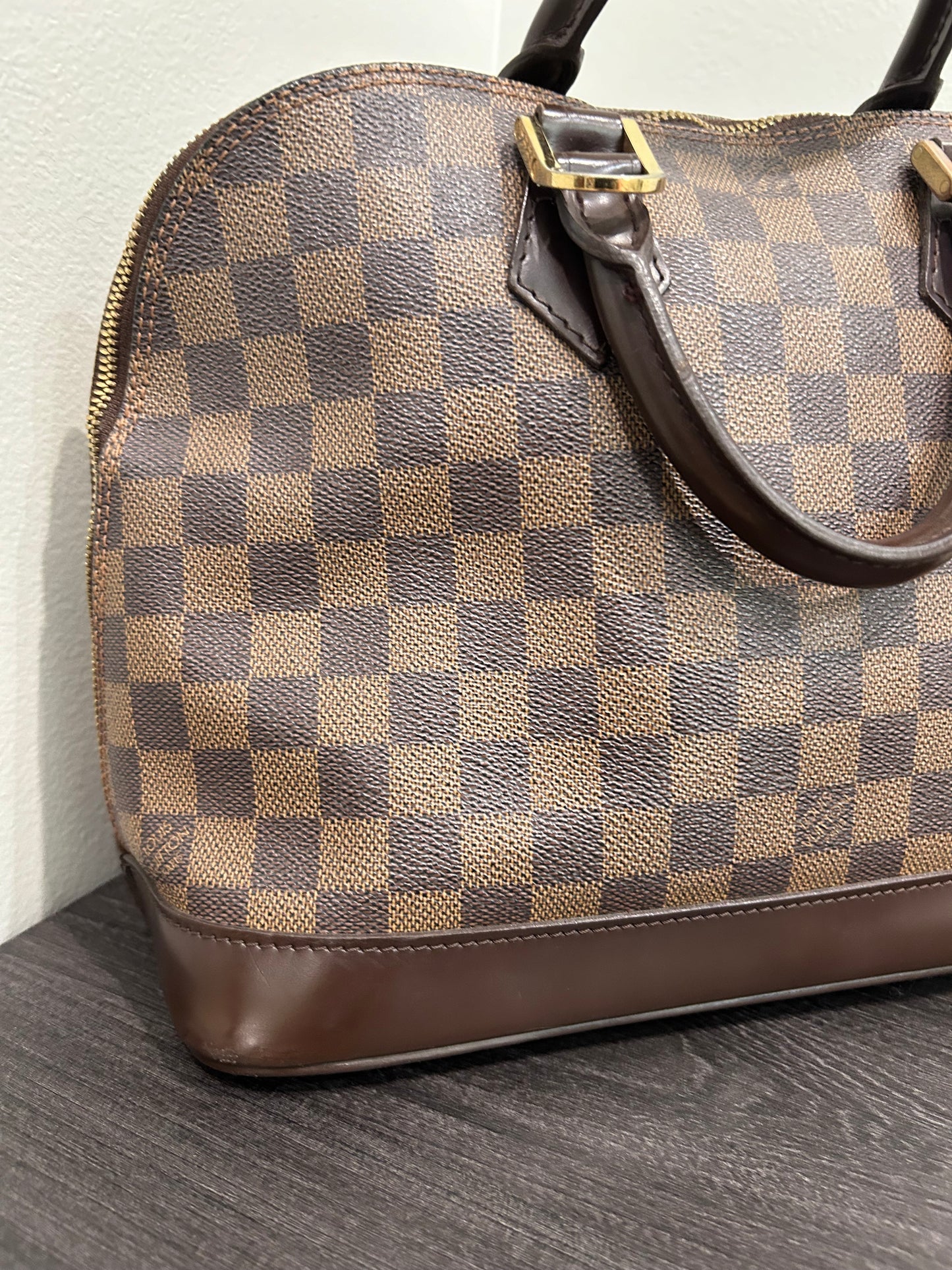 SOLD! Louis Vuitton Damier Alma