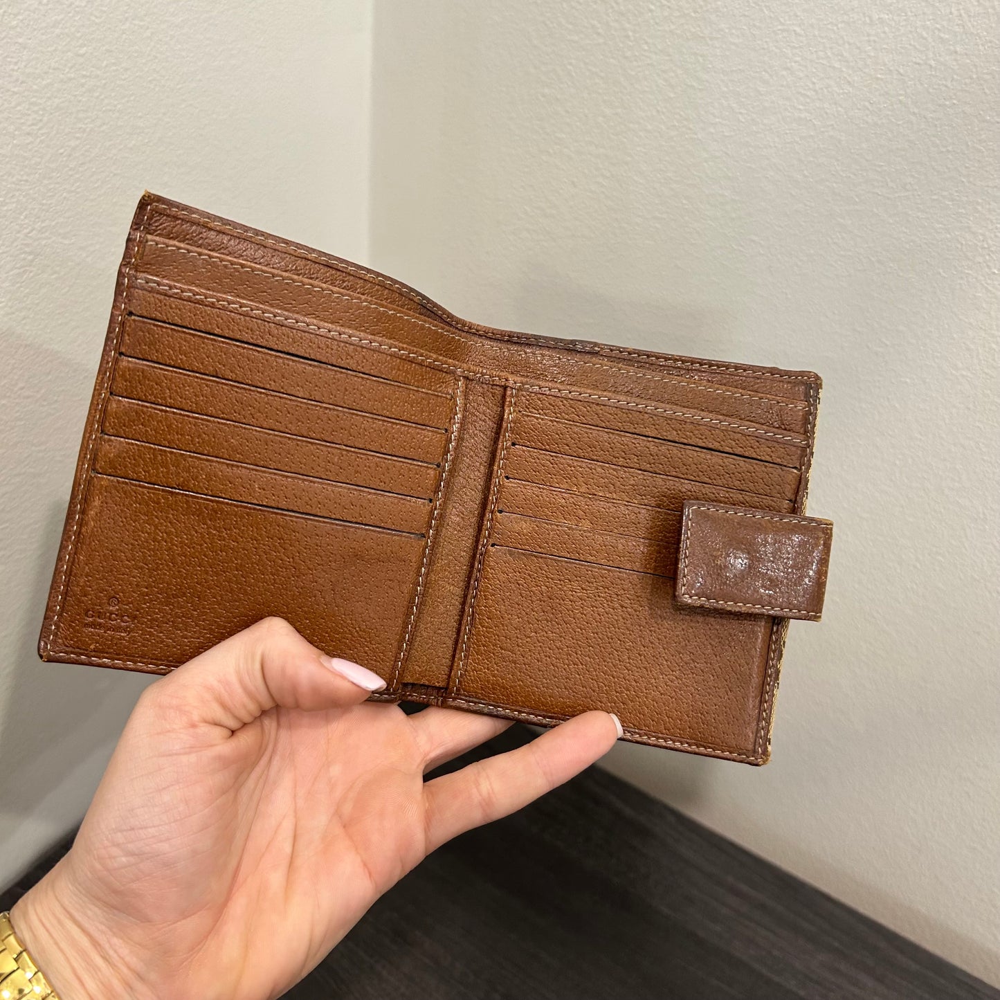 #195 GUCCI Canvas Wallet