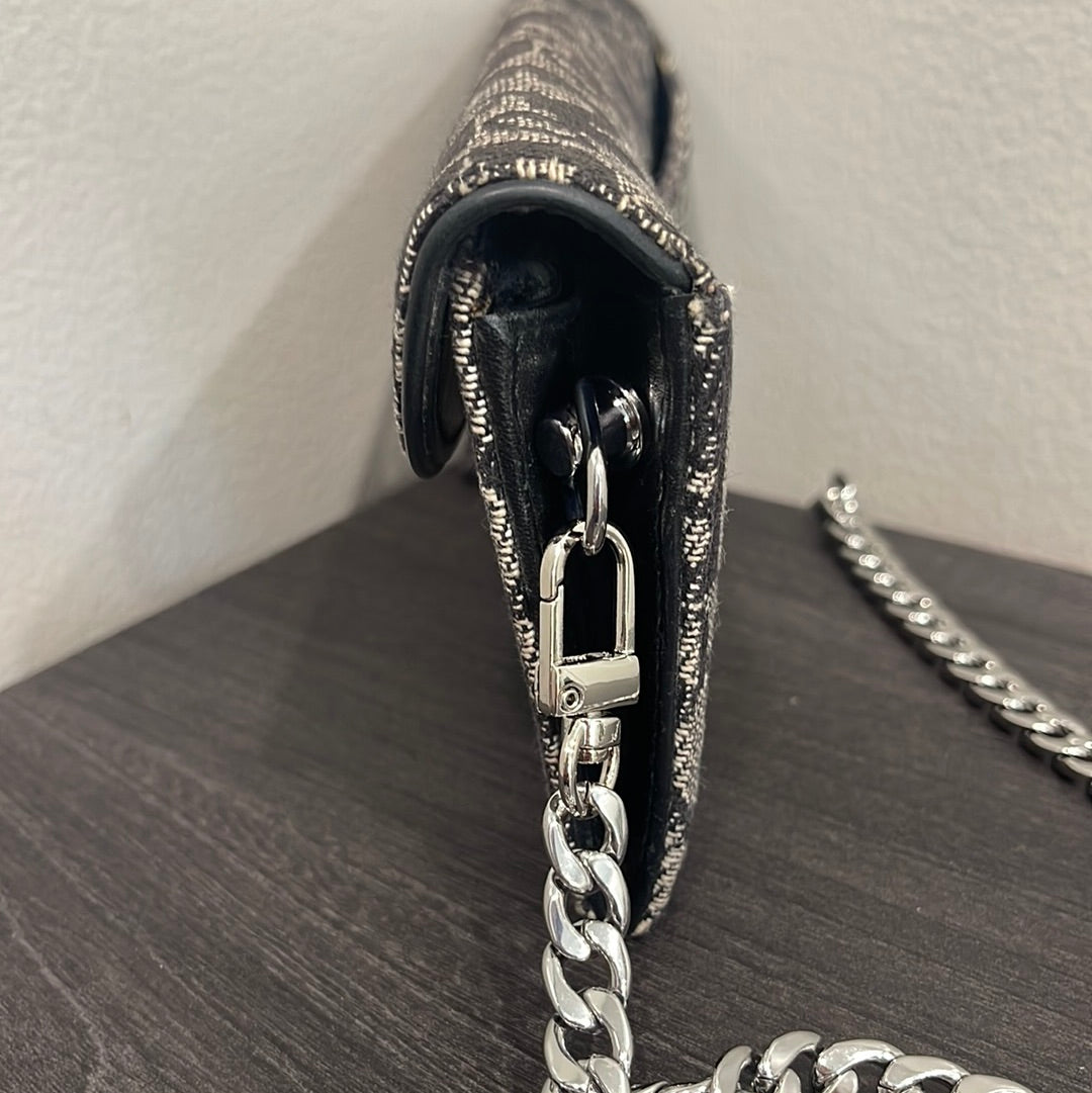 SOLD! Dior Wallet on Chain