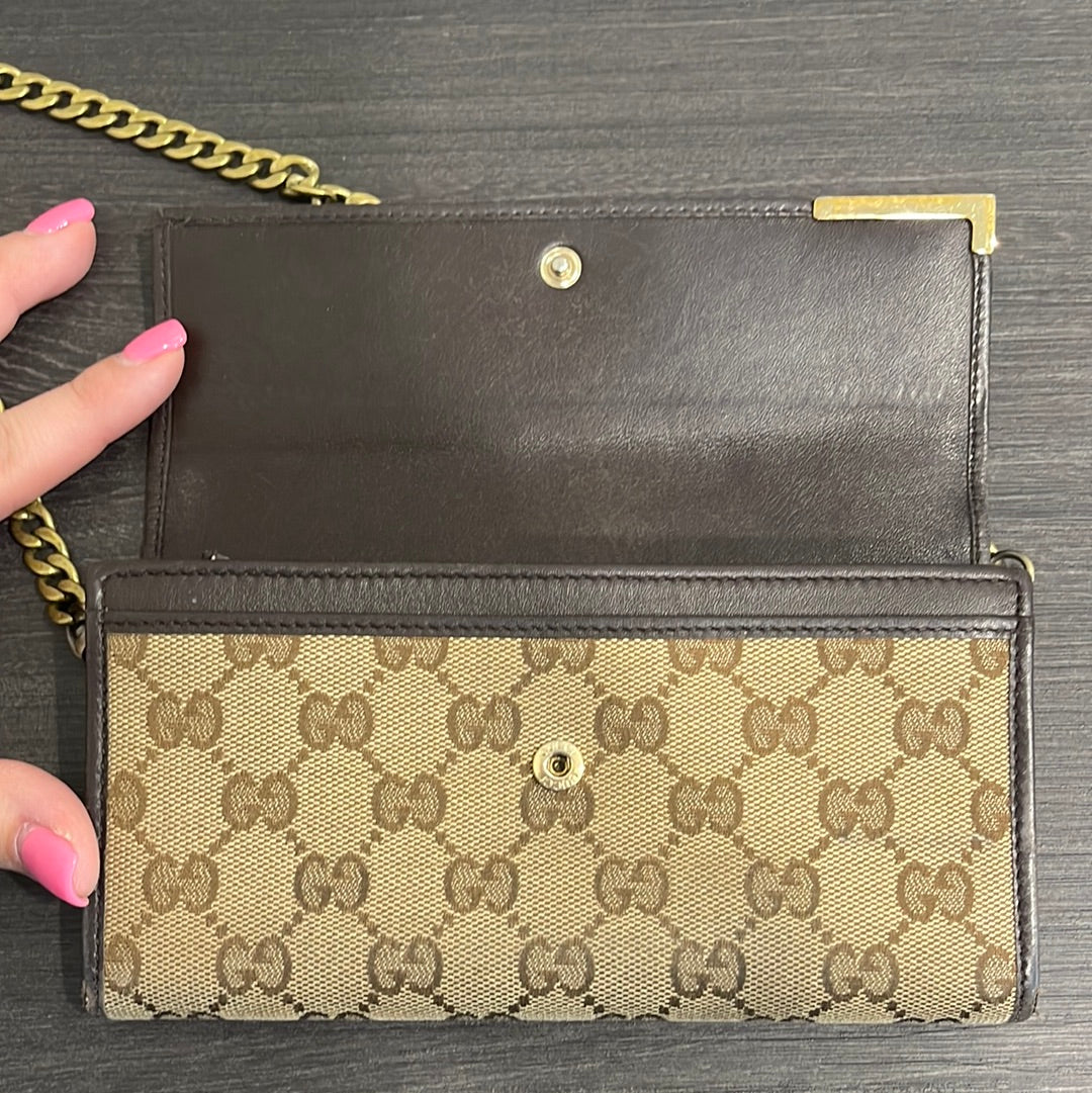 SOLD! Gucci GG Wallet on Chain