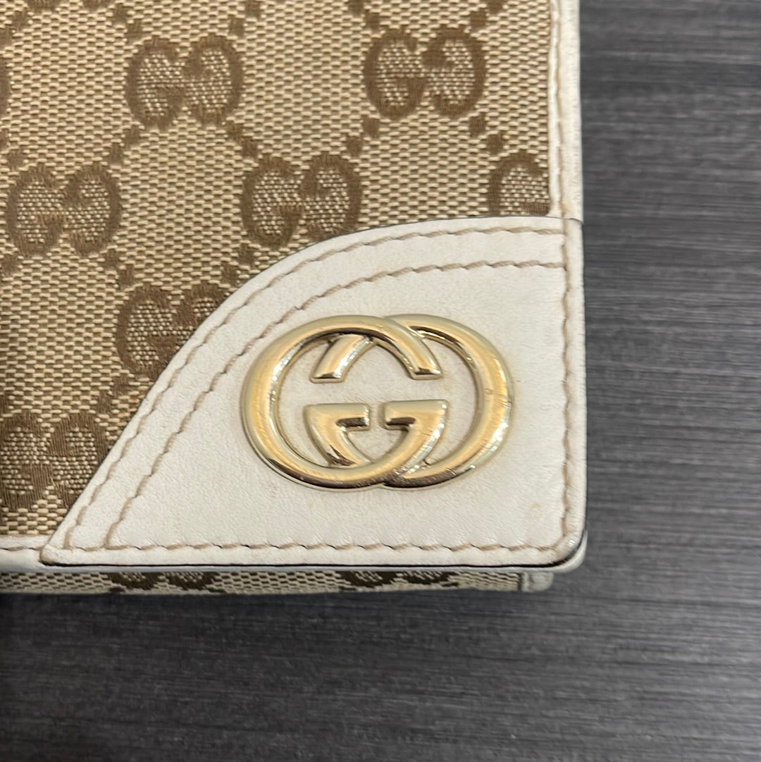 SOLD! Gucci GG Canvas Wallet