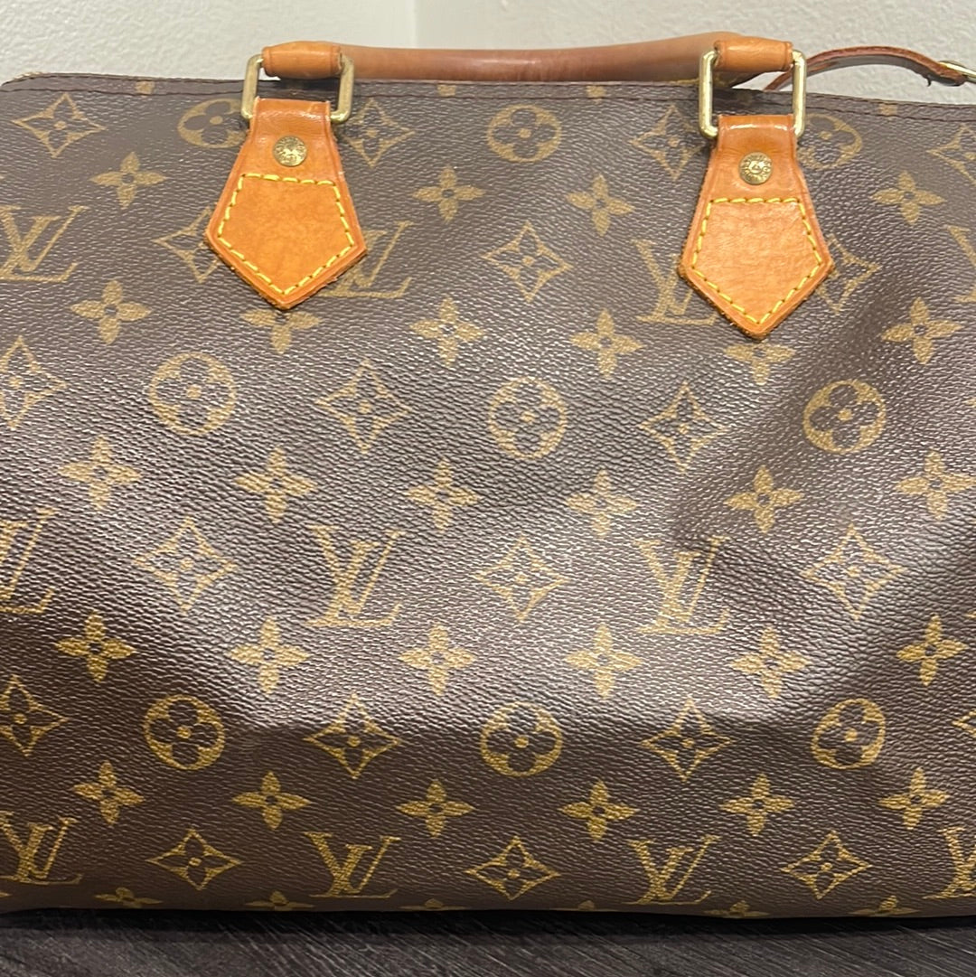 SOLD! Louis Vuitton Speedy 30