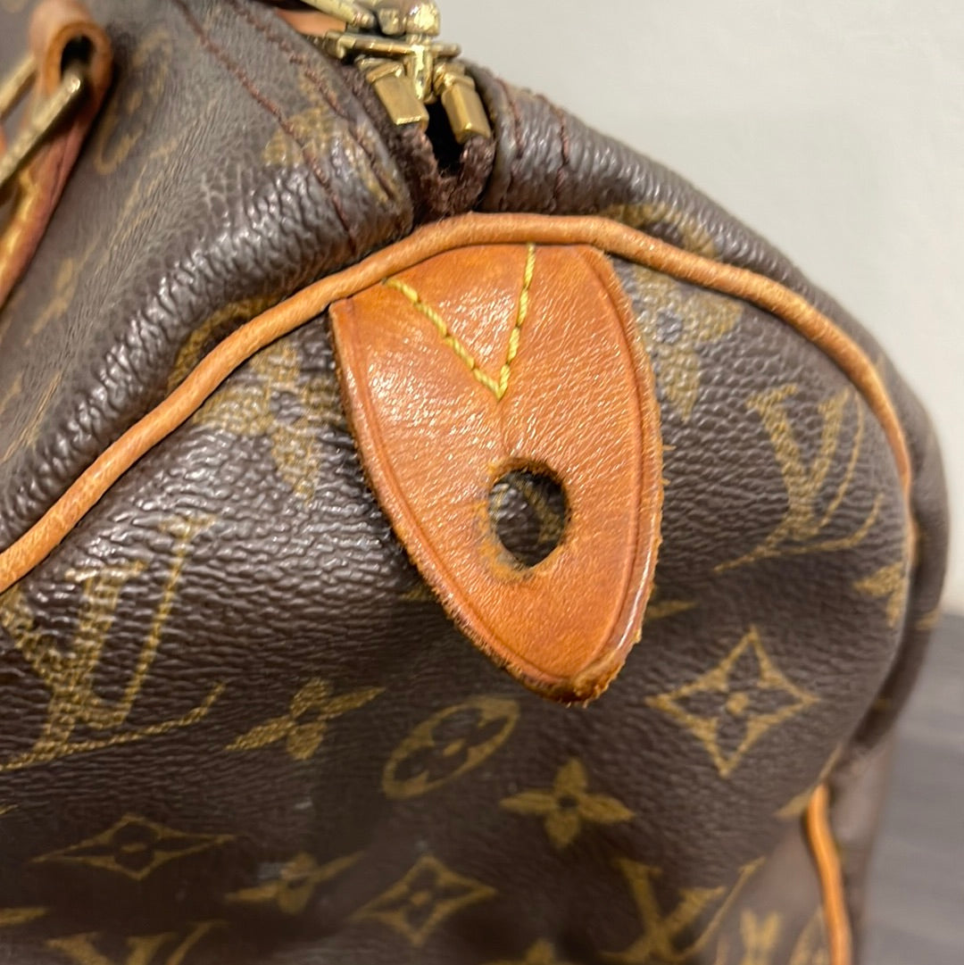 SOLD! Louis Vuitton Monogram Speedy 30