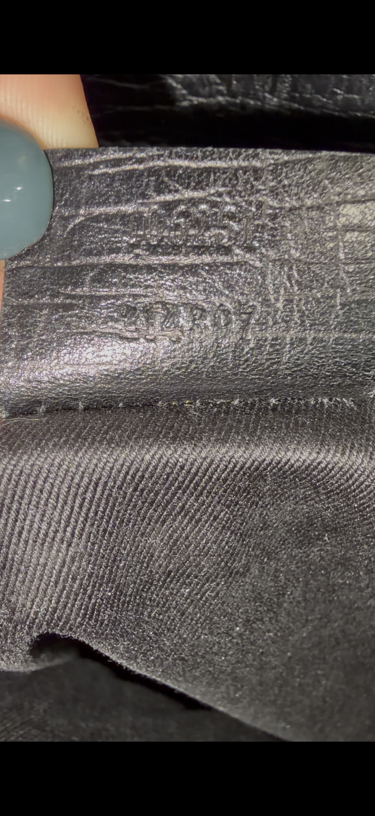 8860 GUCCI Black Canvas Handbag