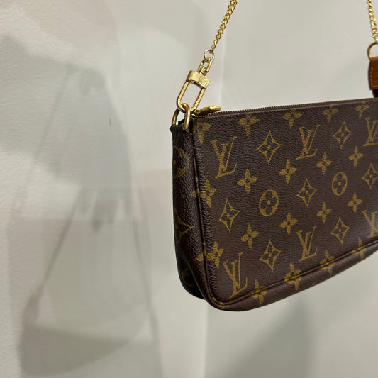 #307 LOUIS VUITTON Pochette