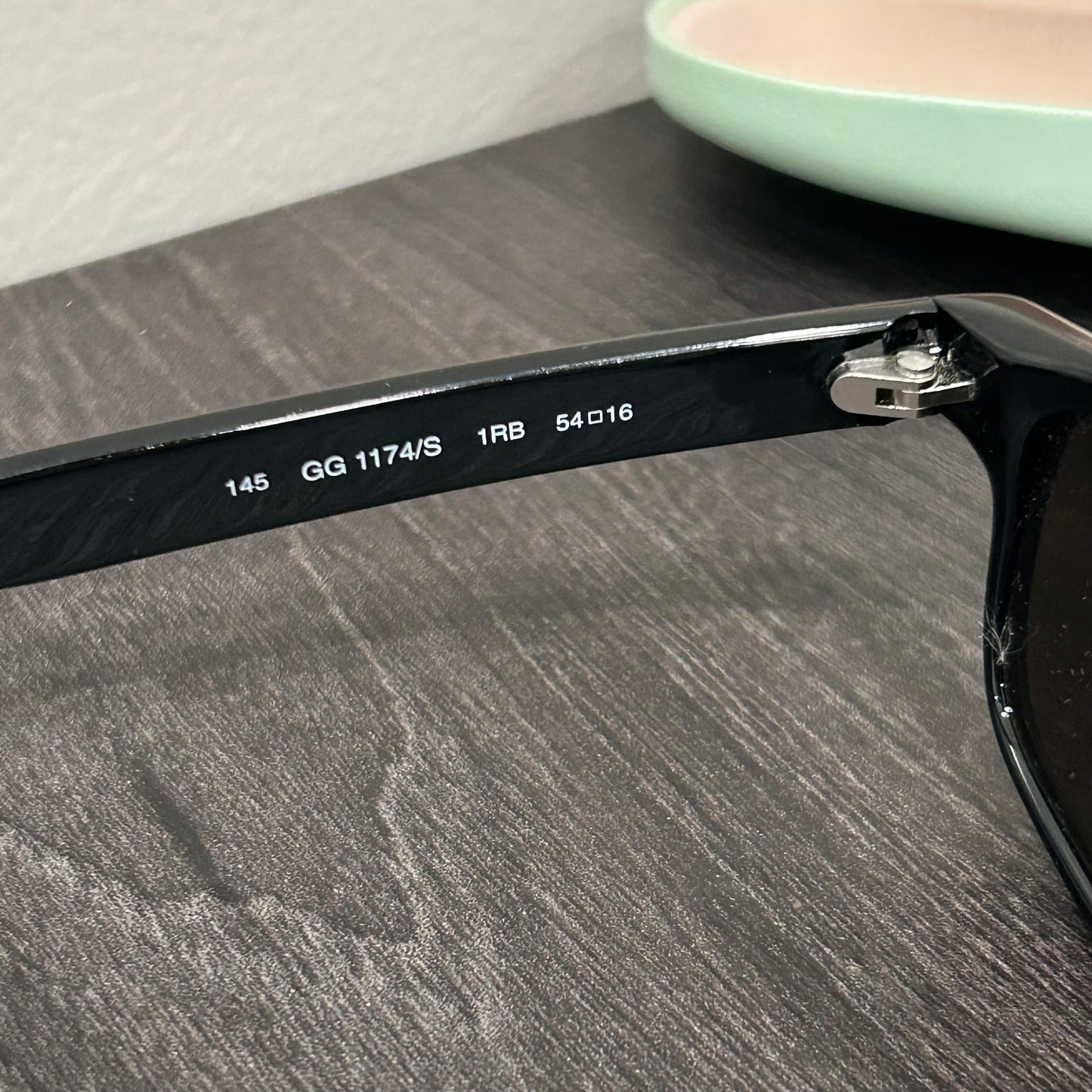 CLEARANCE Gucci Black Sunglasses