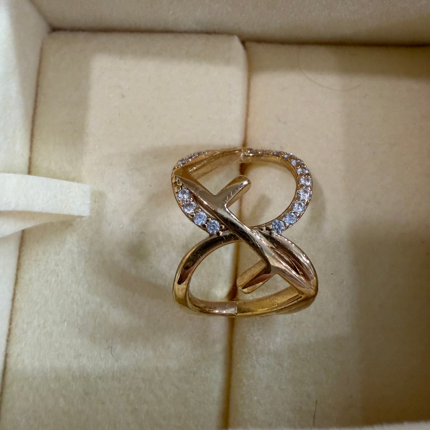 #1121 FENDI Gold-plated F is Fendi Ring Size 7