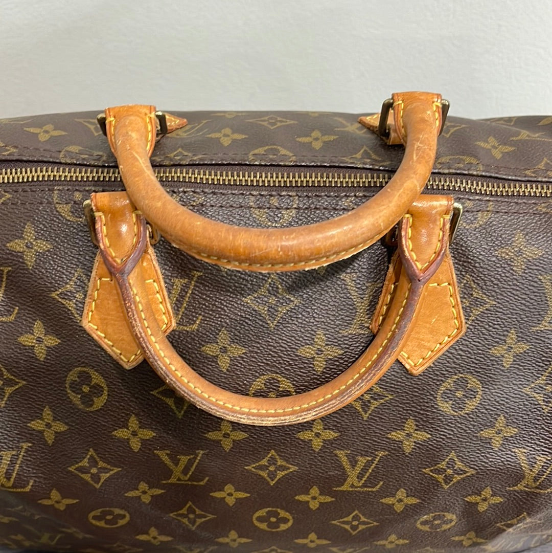 SOLD! Louis Vuitton Monogram Speedy 35 with Lock & Key