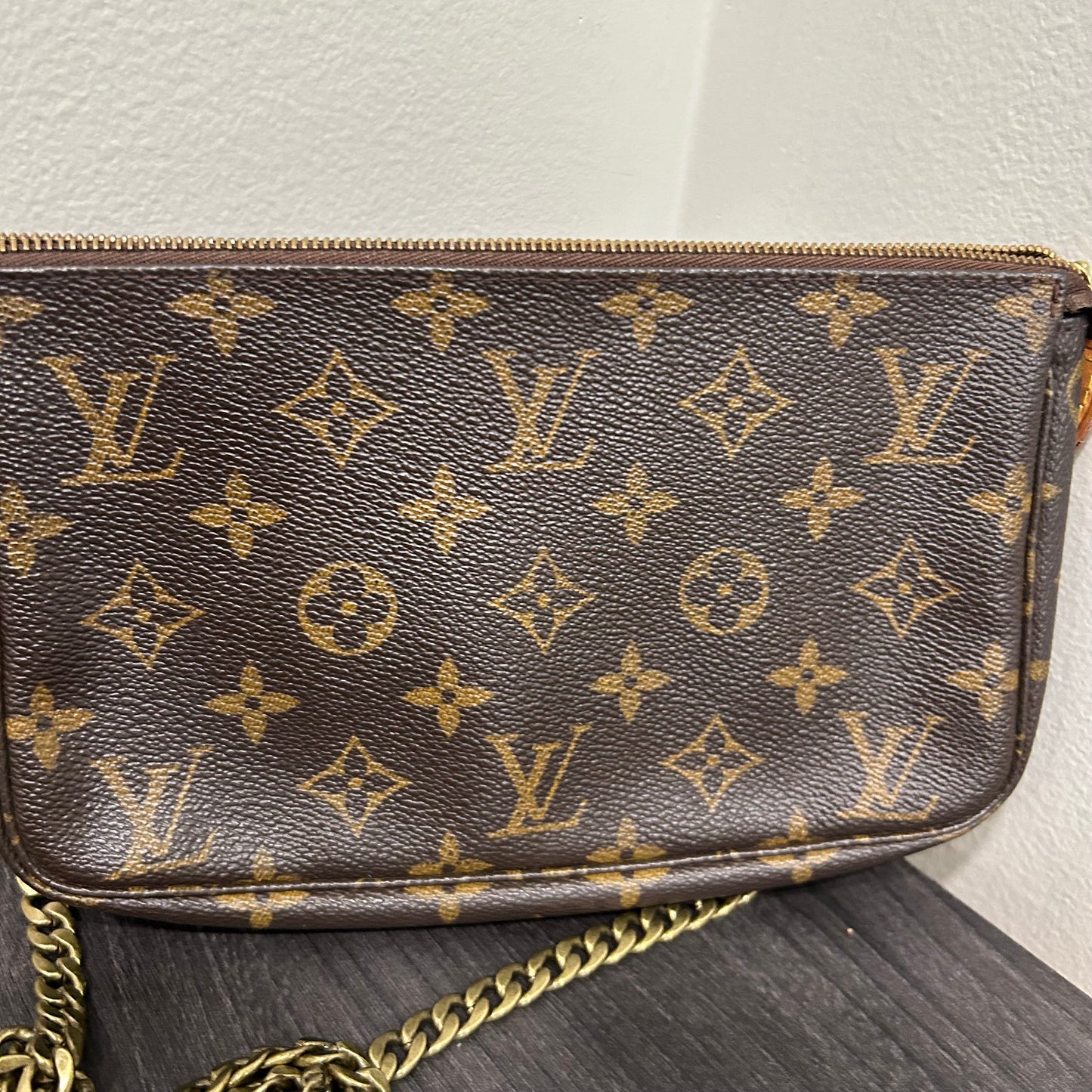 Louis Vuitton Pochette