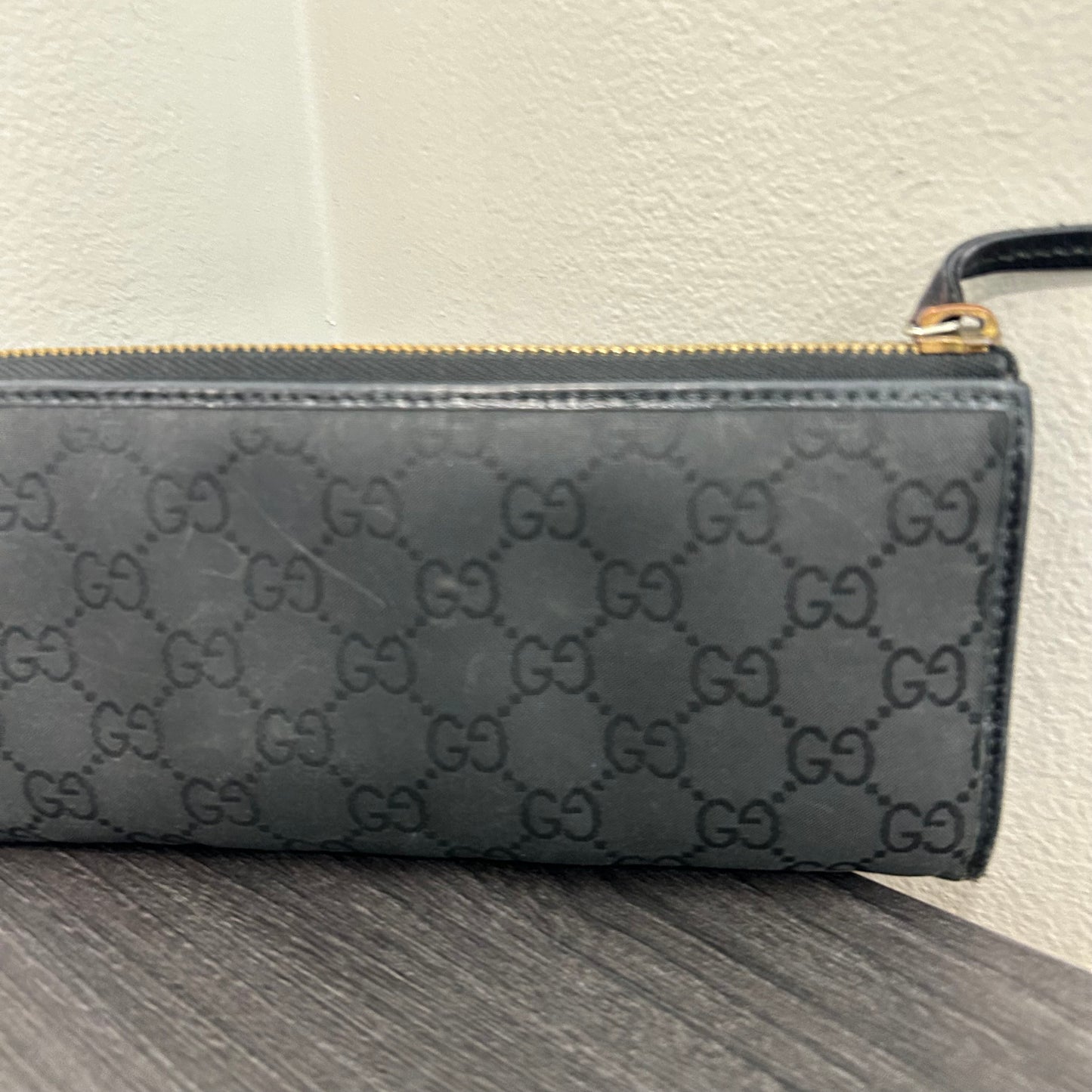 #210 GUCCI Canvas Zip Wallet