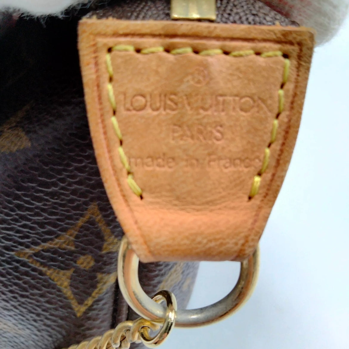 Louis Vuitton Pouchette