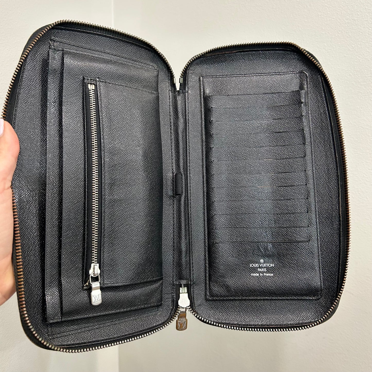 SOLD! Louis Vuitton Case