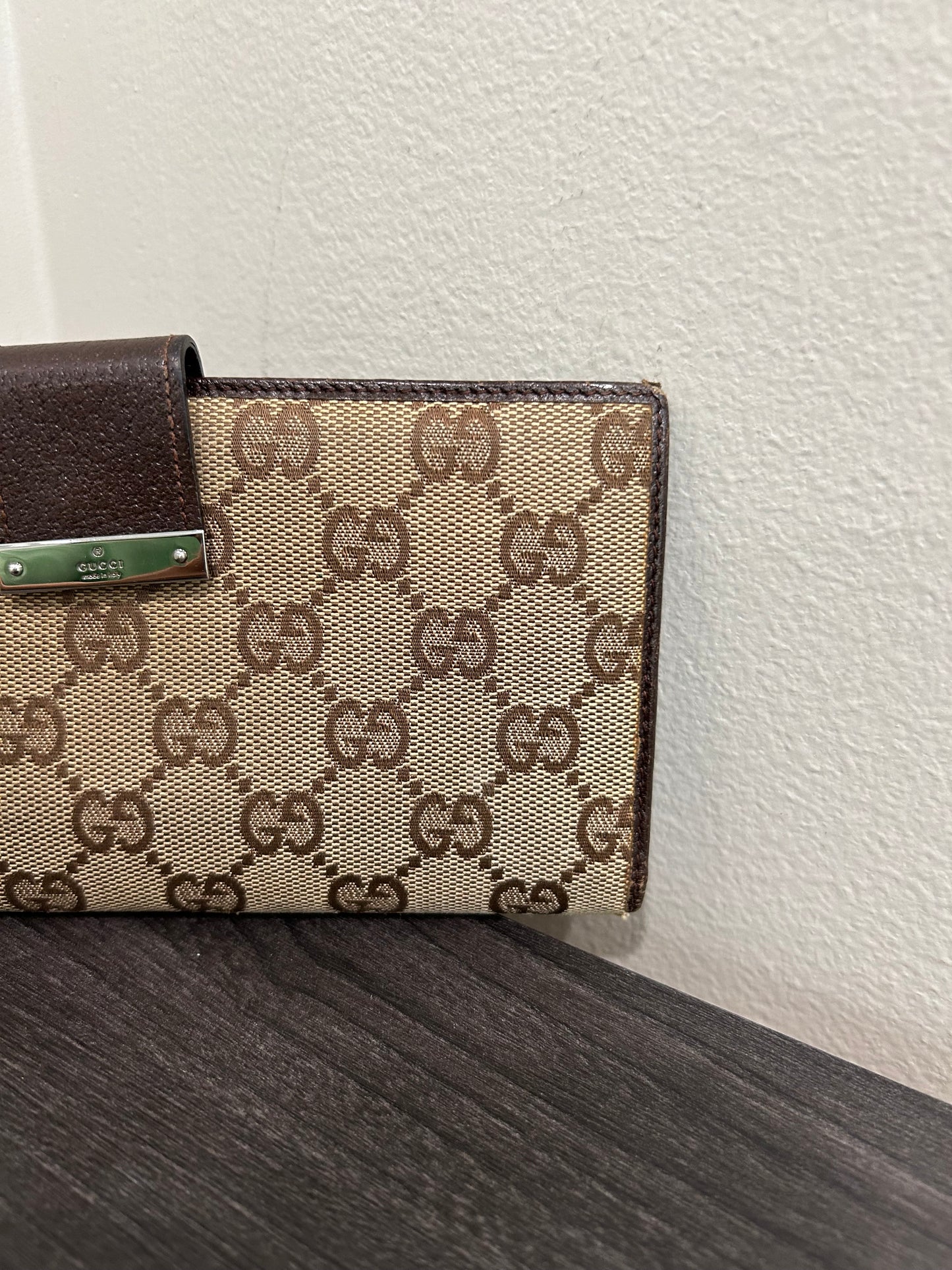 SOLD! Gucci GG Wallet