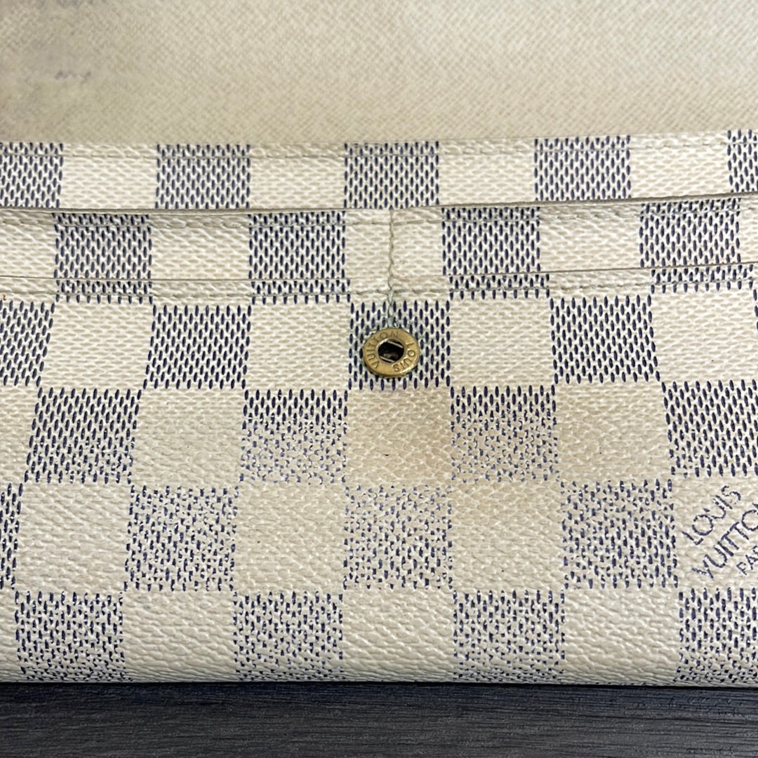 SOLD! Louis Vuitton Damier Wallet