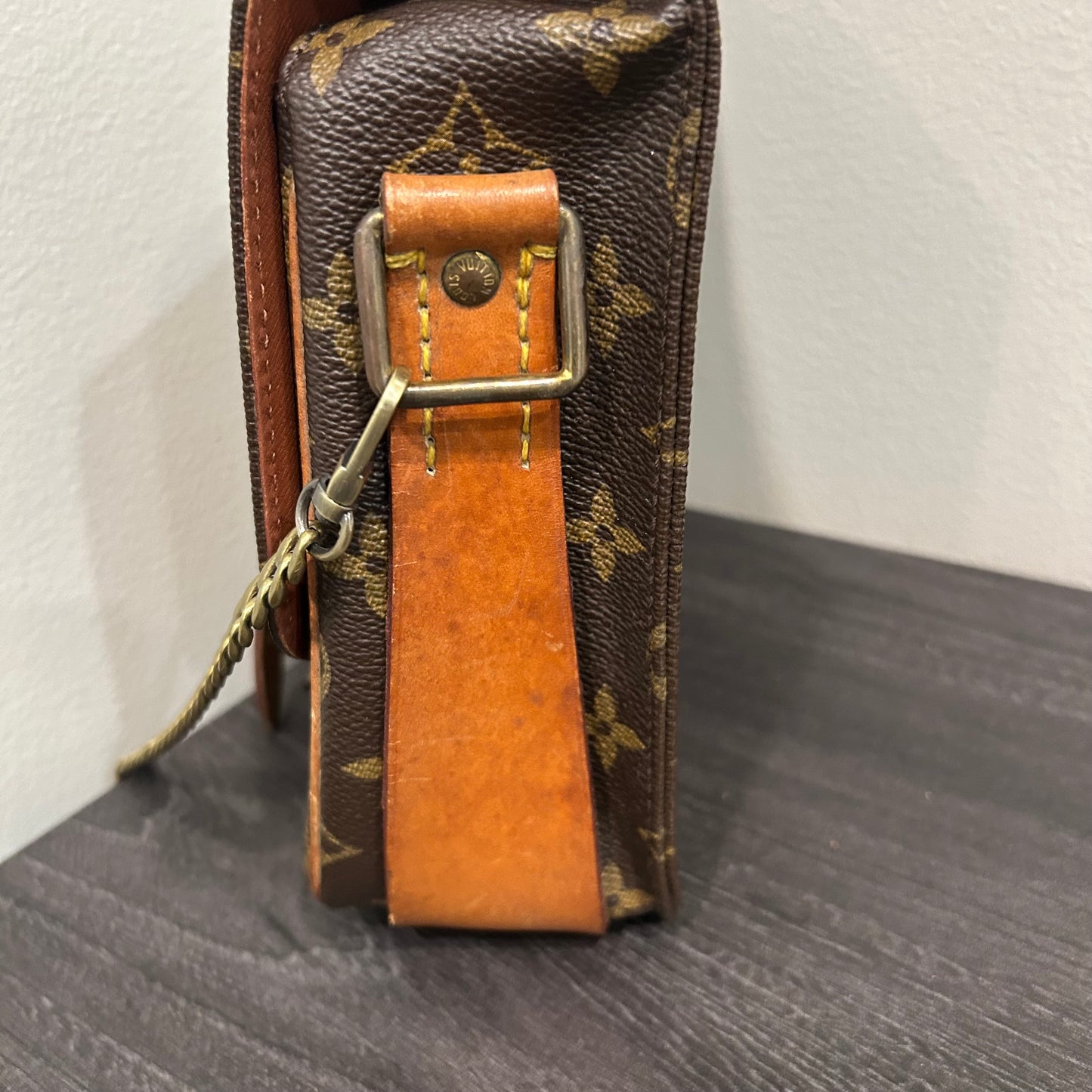 Louis Vuitton Vintage Cartouchiere