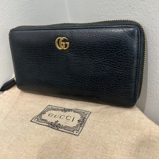 #180 GUCCI Marmont Zip Wallet