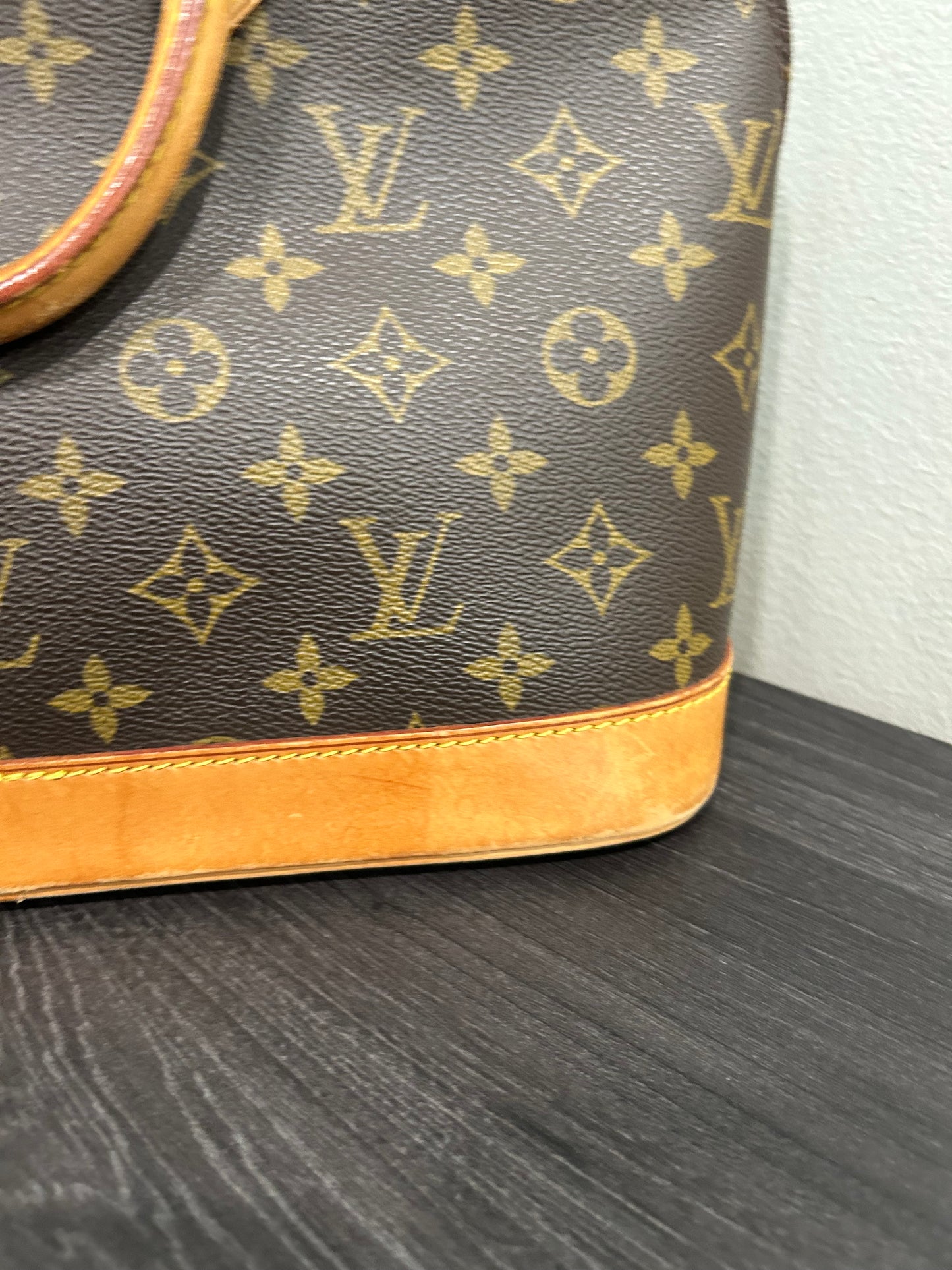 SOLD! Louis Vuitton Monogram Alma