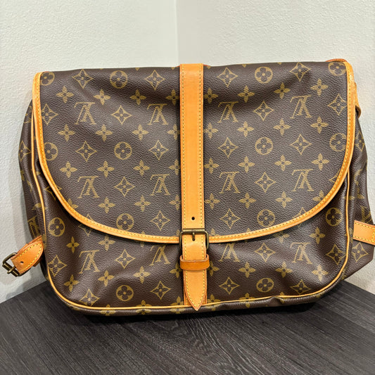 #325 LOUIS VUITTON Saumur 35