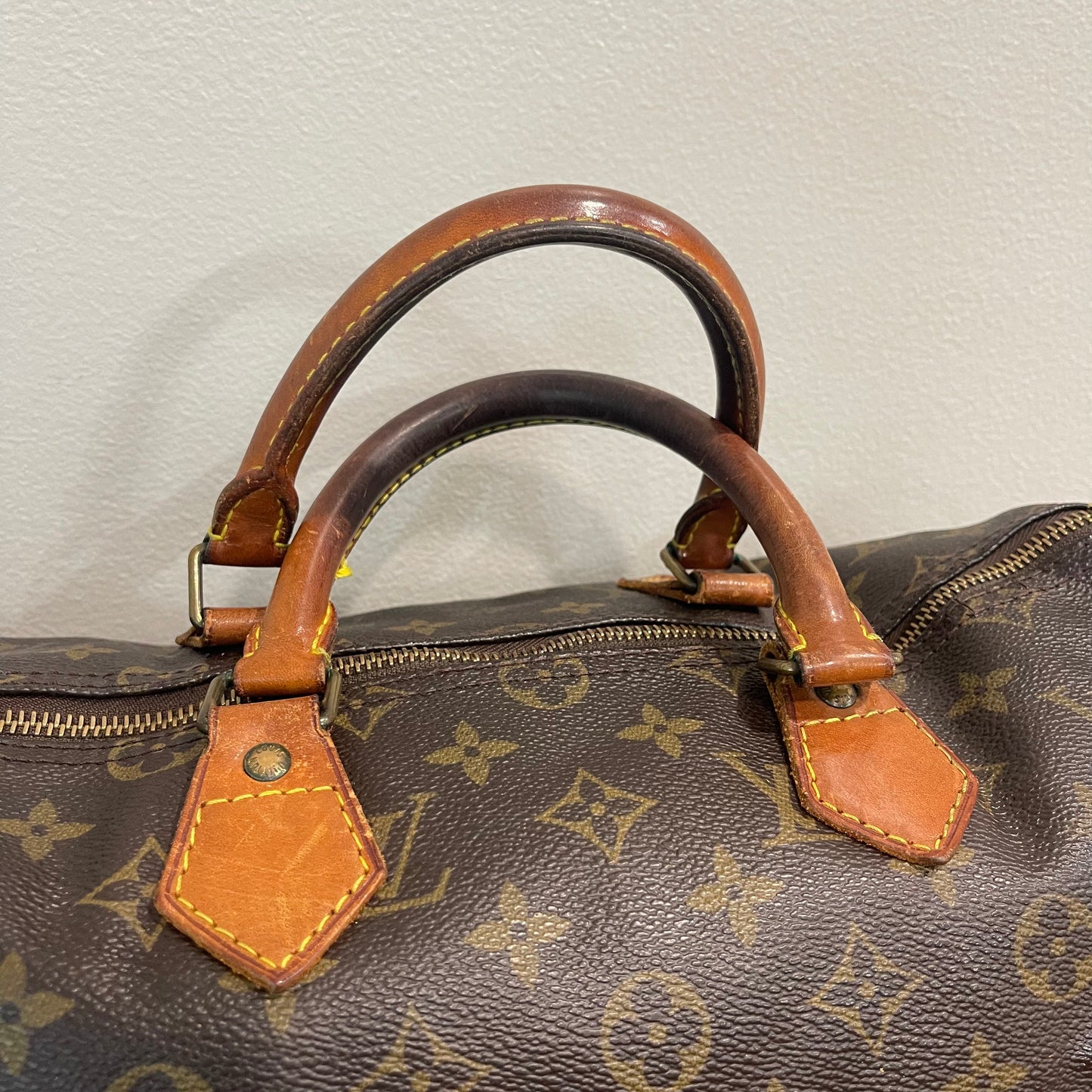 Louis Vuitton Monogram Speedy 35
