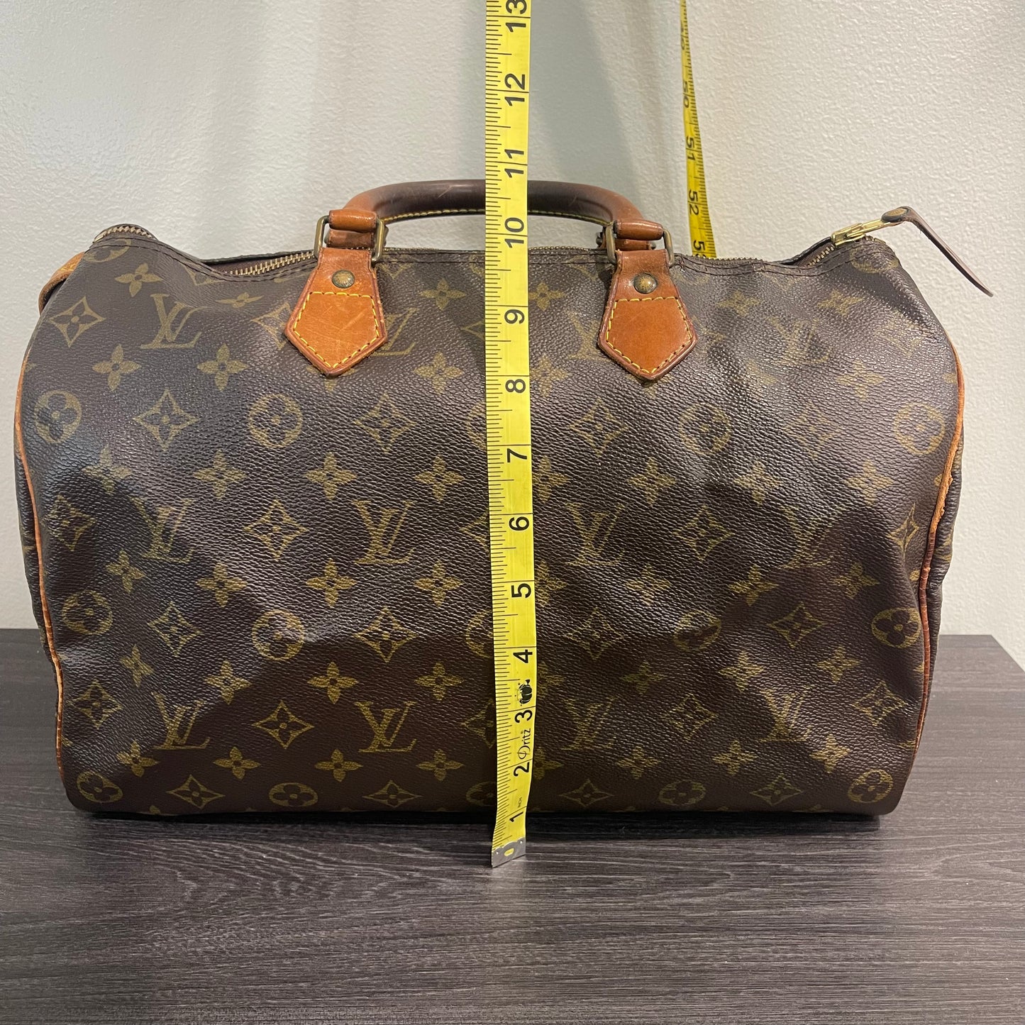 Louis Vuitton Monogram Speedy 35