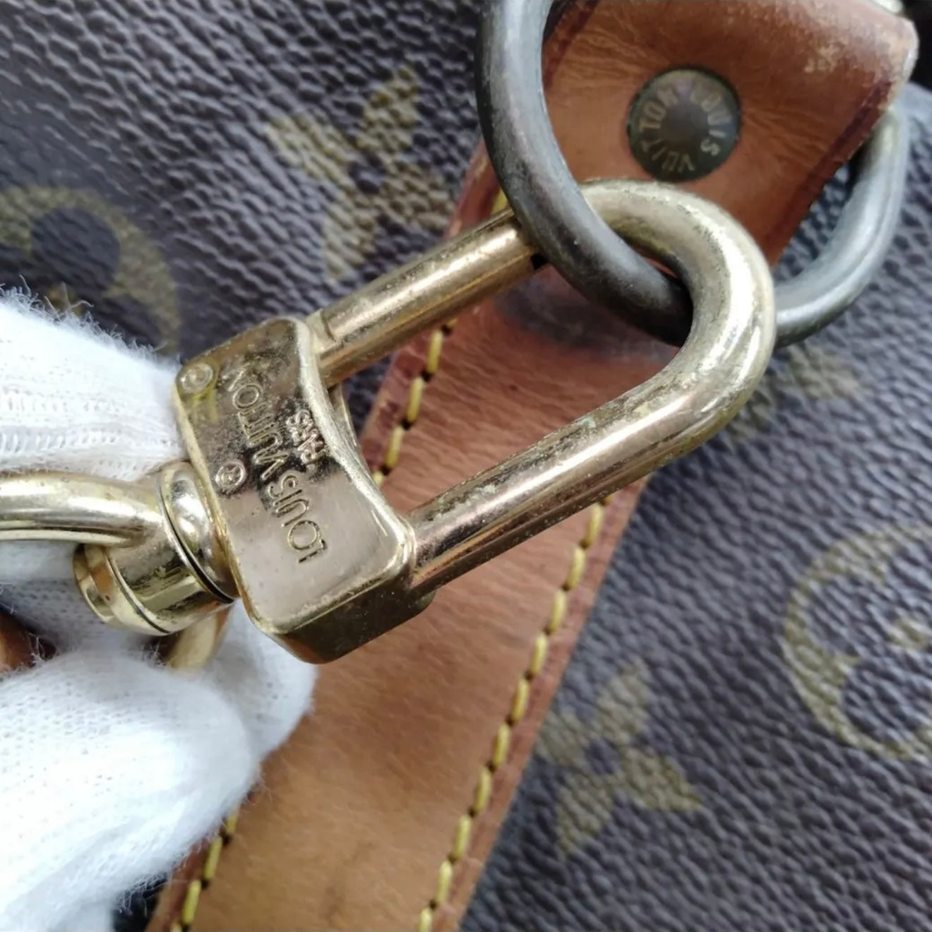 #805 LOUIS VUITTON Keepall 55 Bandouliere