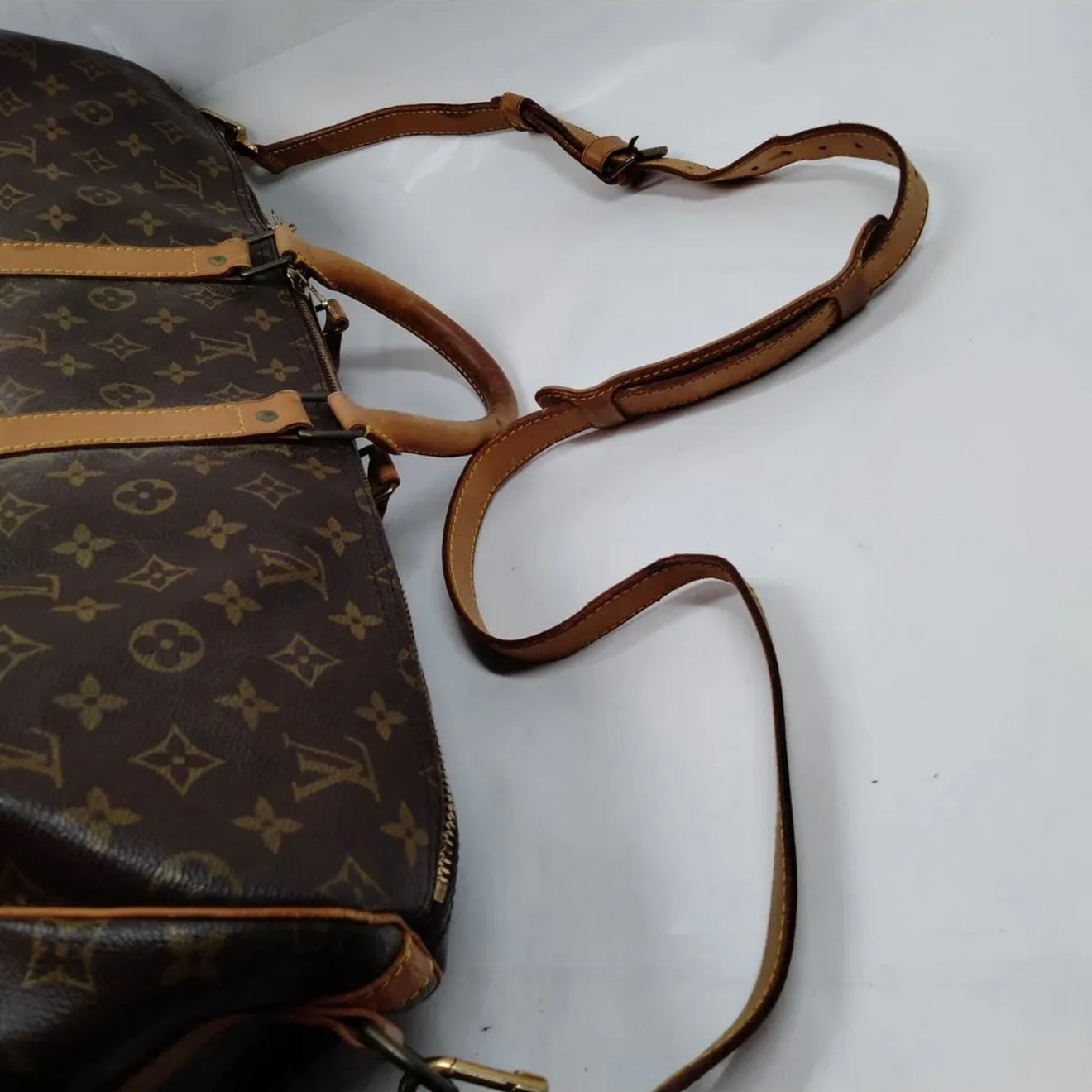#805 LOUIS VUITTON Keepall 55 Bandouliere