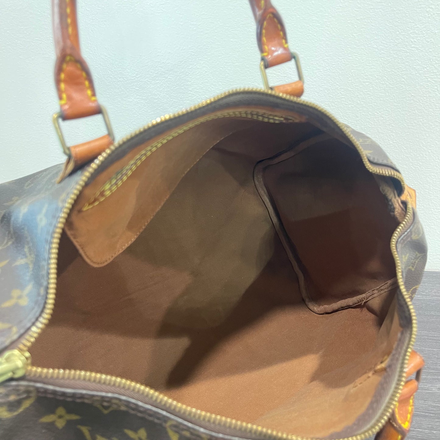 Louis Vuitton Monogram Speedy 35