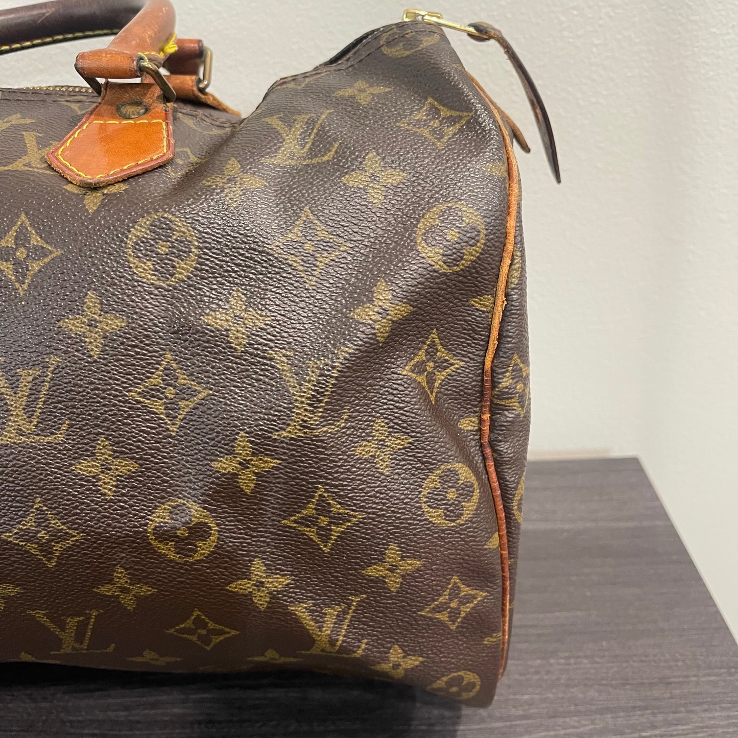 Louis Vuitton Monogram Speedy 35
