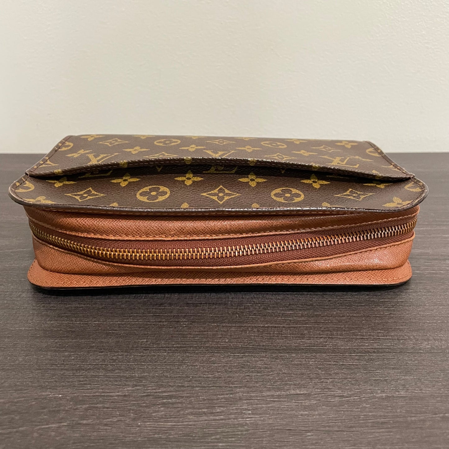 July-9 BAG DROP (Subscriber Price $260) Louis Vuitton Monogram Orsay Clutch