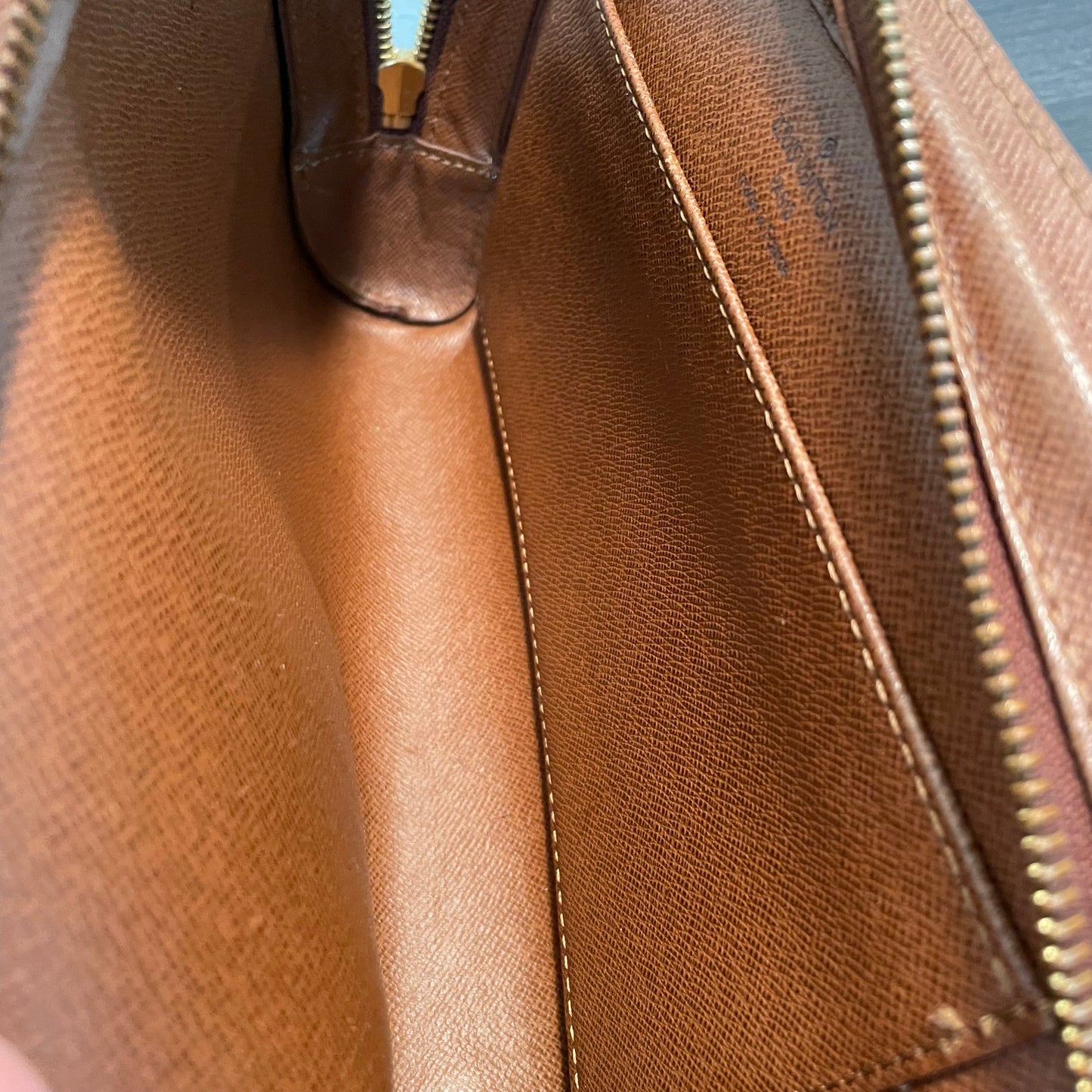 July-9 BAG DROP (Subscriber Price $260) Louis Vuitton Monogram Orsay Clutch