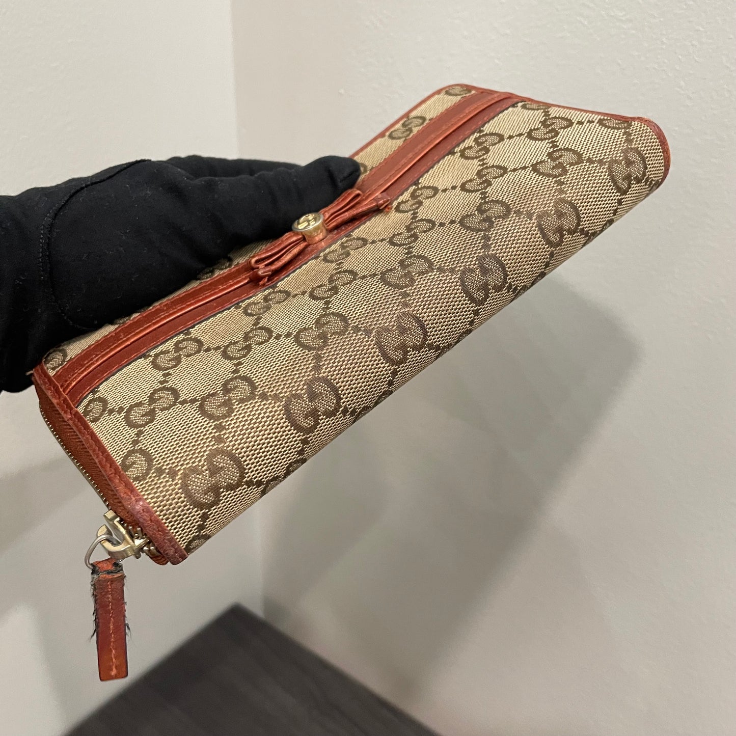 #192 GUCCI GG Canvas Zippy Wallet