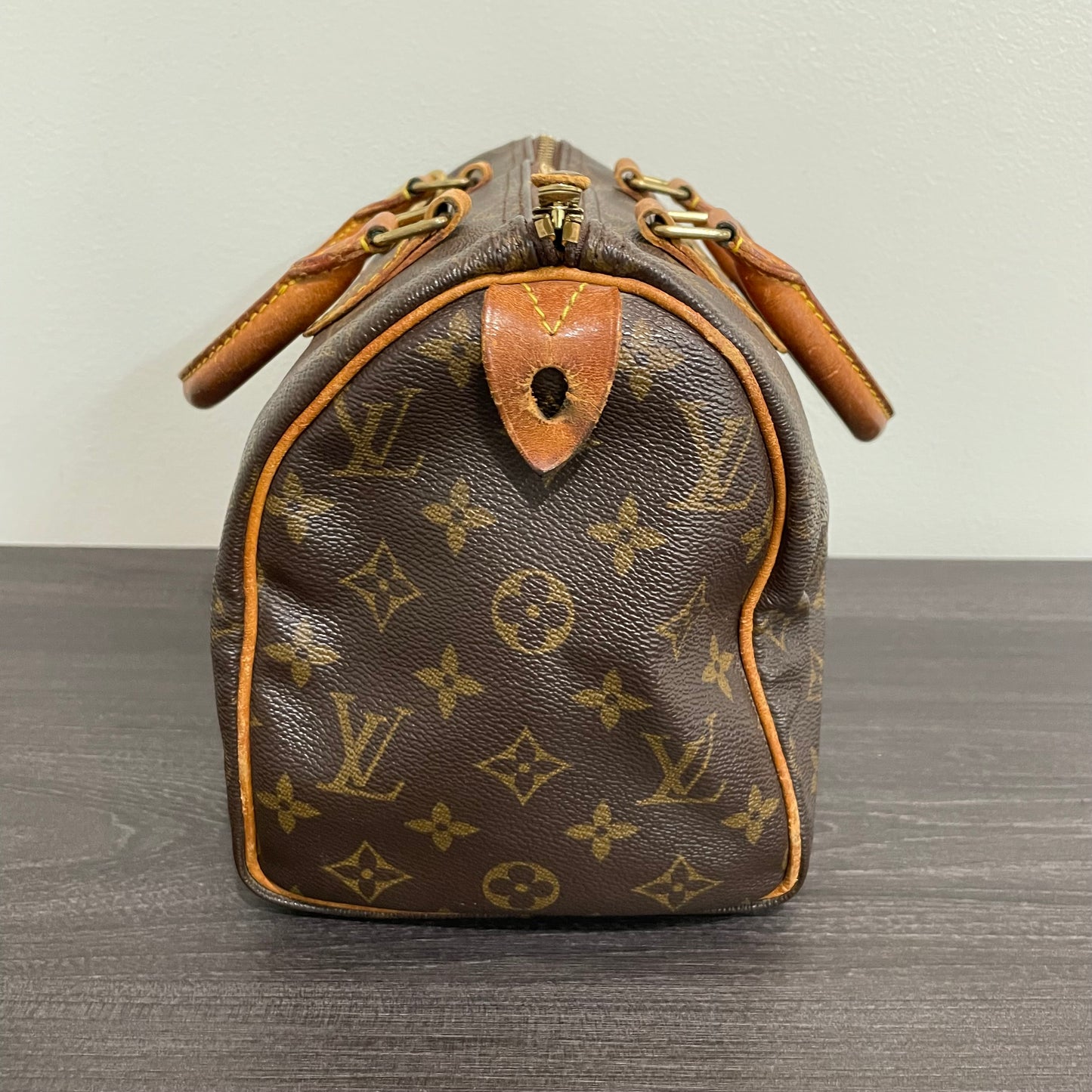 July-9 BAG DROP (Subscriber Price $290) Louis Vuitton Monogram Speedy 25 with Lock & Key