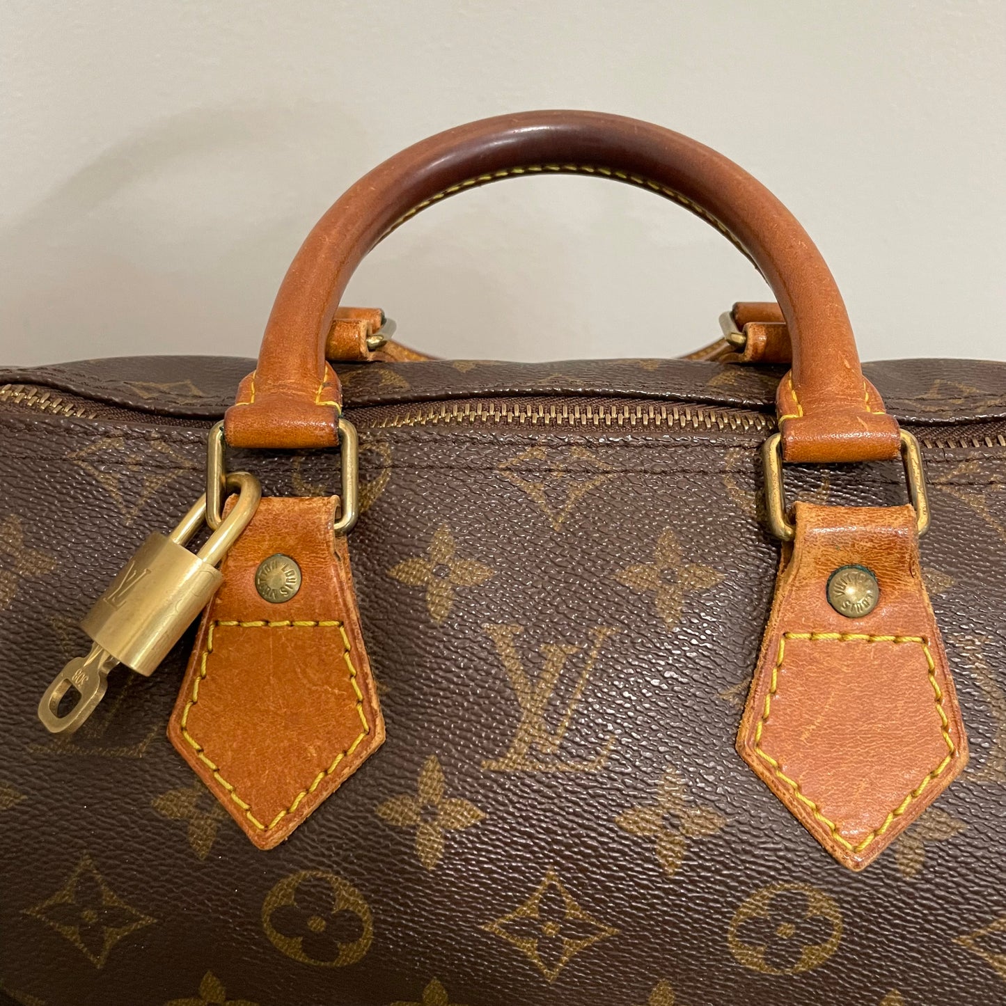July-9 BAG DROP (Subscriber Price $290) Louis Vuitton Monogram Speedy 25 with Lock & Key